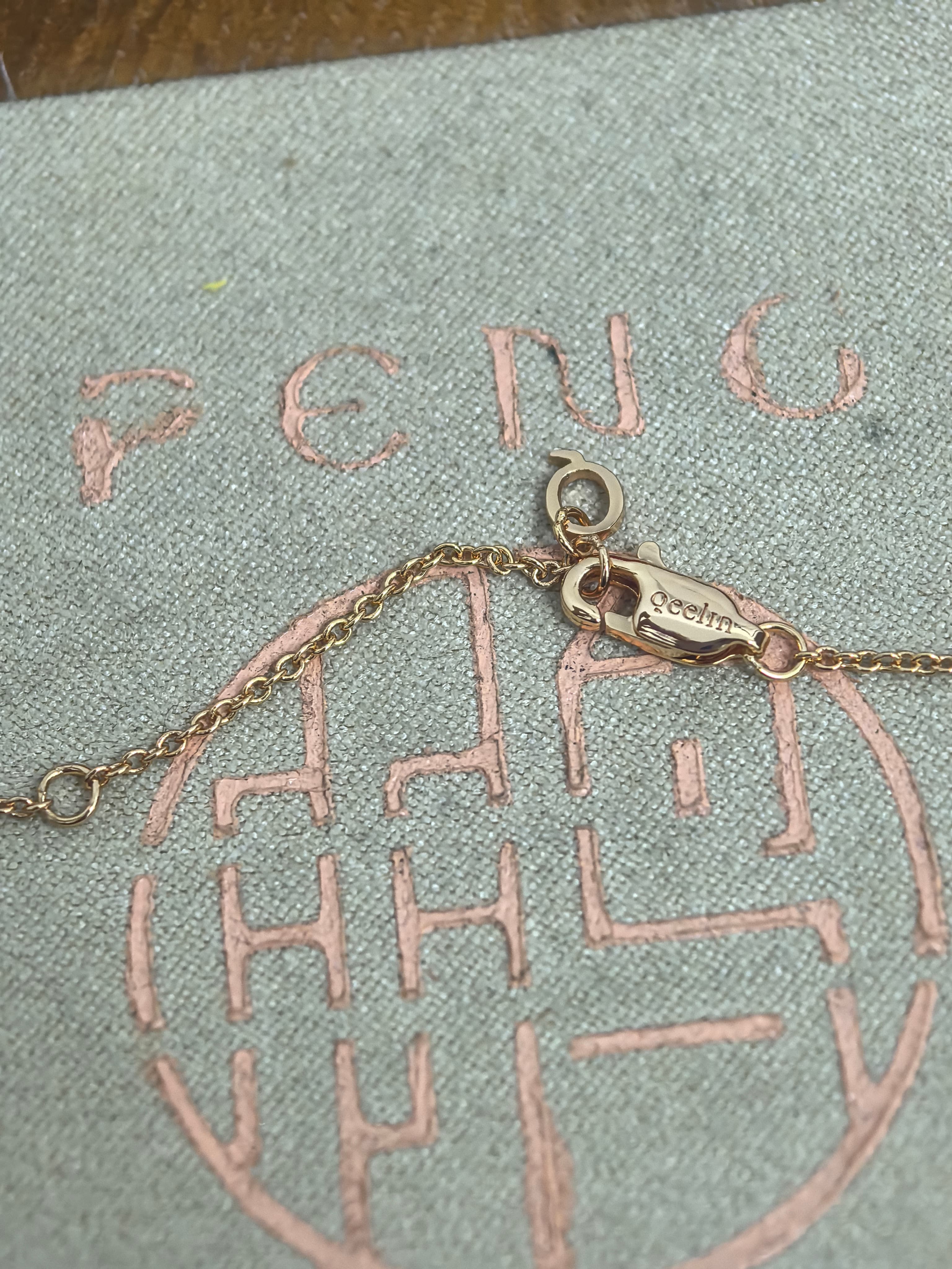 Queelin 빅 호리병 핑크 자개 목걸이 상세 이미지 11