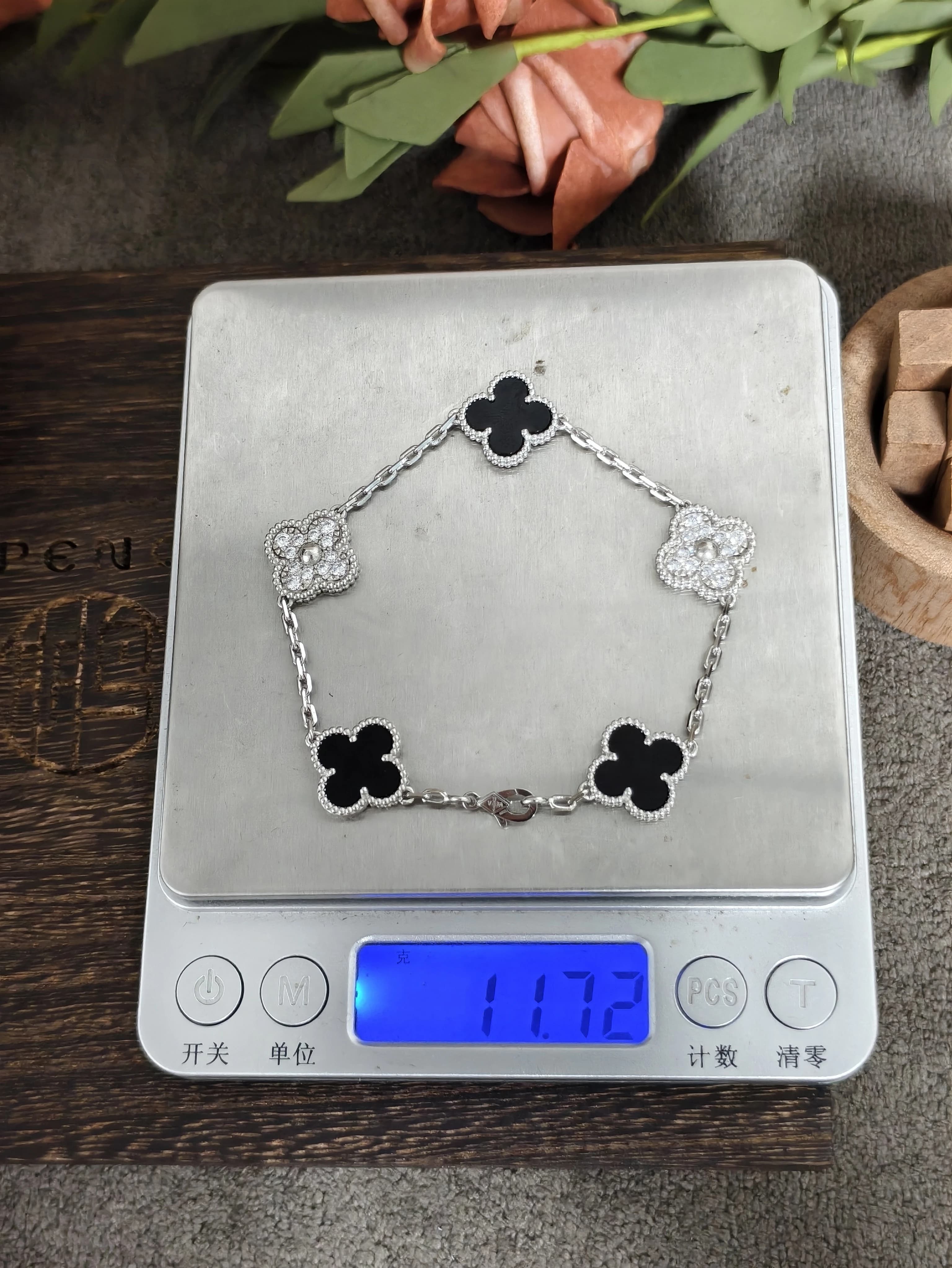 반클리프 아펠 블랙 오닉스 다이아 포인트 5모티브 팔찌 2