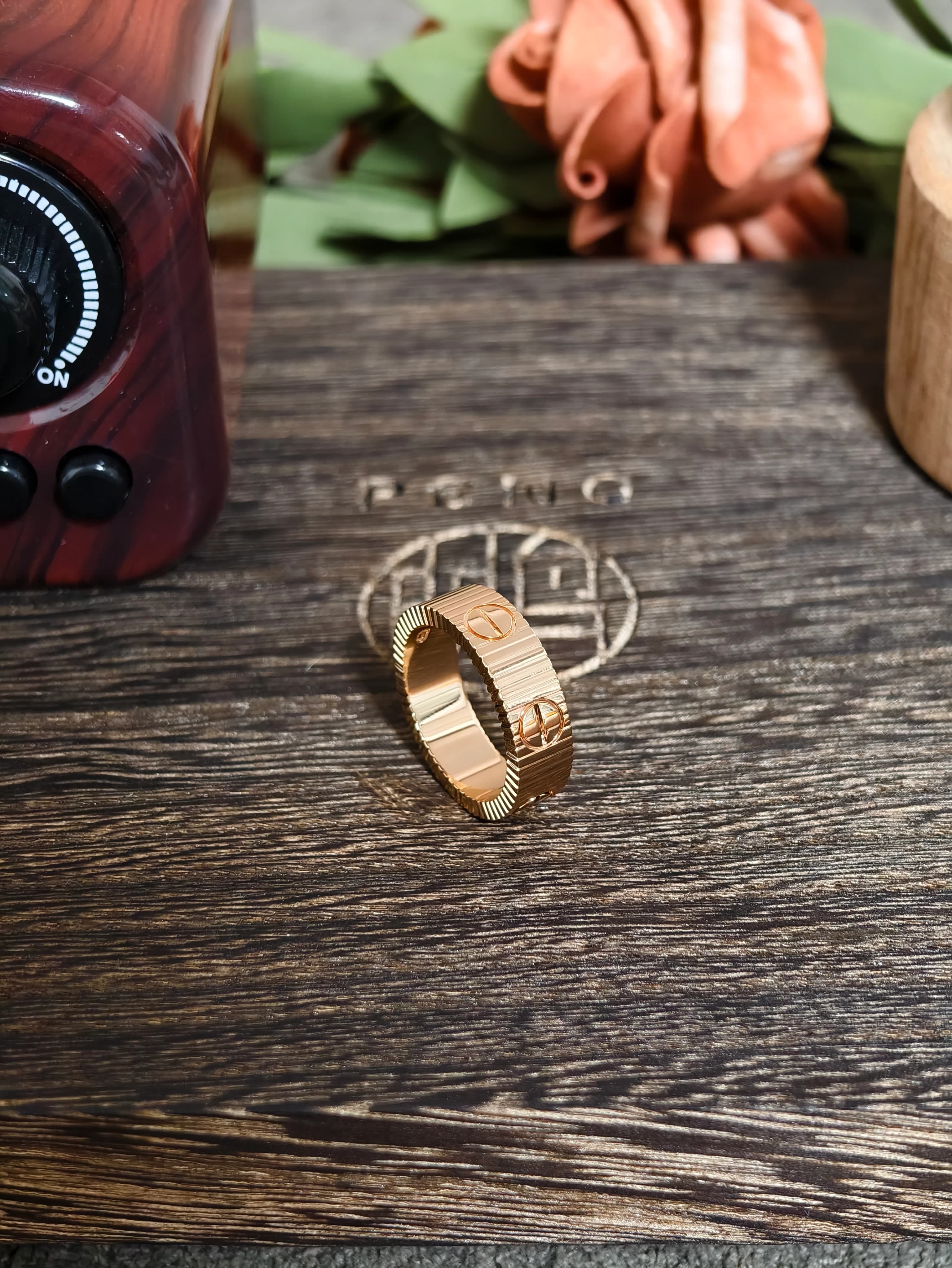 까르띠에 신형 그리드 반지 2